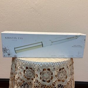 KRISTIN ESS HAIR  1.25” SOFT WAVE PIVOTING WAND (2 AVAILABLE) PRICE IS FOR 1